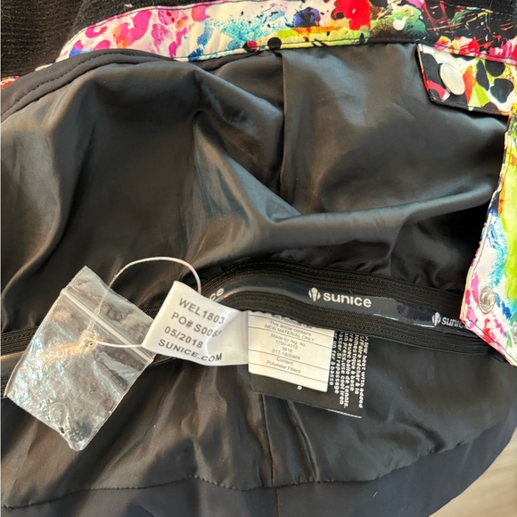 Sunice Neva Ski Jacket, Size Small/6: Gorgeous, Warm,  barely worn - Picture 11 of 12
